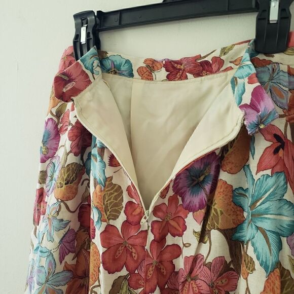 Handmade Floral Midi Skirt   - Picture 5 of 5